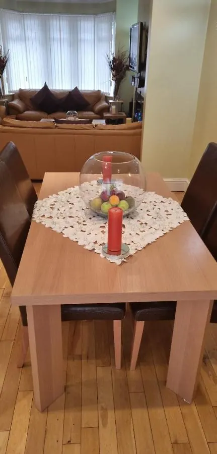 St Annes Professional Let - Blackpool Apartment