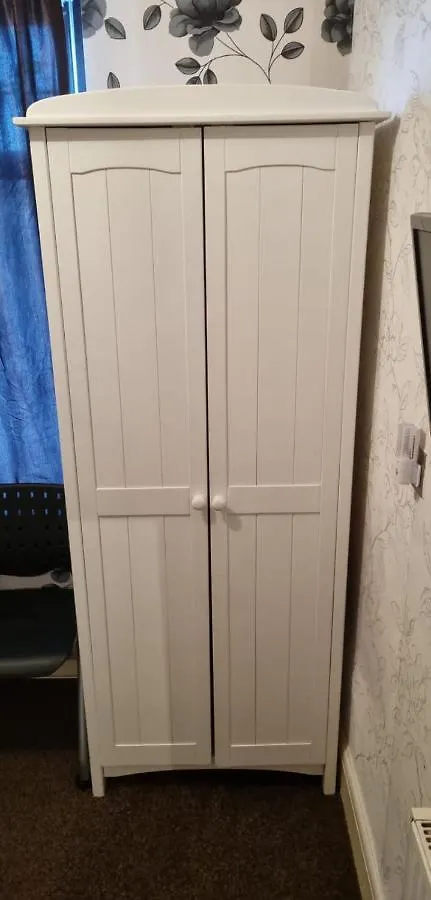 St Annes Professional Let - Blackpool Apartment Homestay
