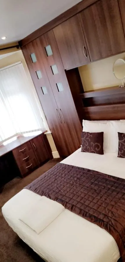 Homestay St Annes Professional Let - Blackpool Apartment