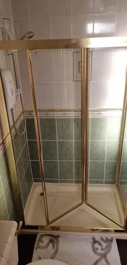 St Annes Professional Let - Blackpool Apartment 0*,